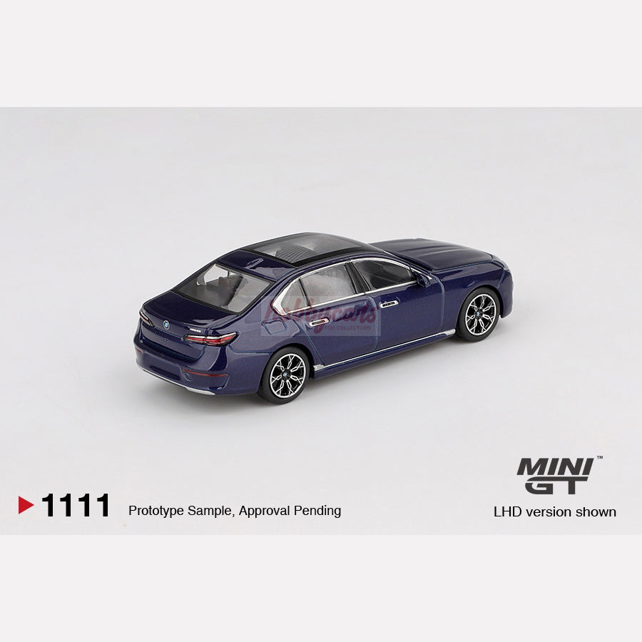 MiniGT #1111 BMW i7 xDrive60 Tanzanite Blue Metallic