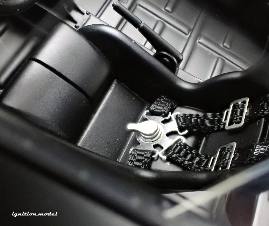 Ignition Model 1:18 RWB 930 Matte Black "Stella Artois"