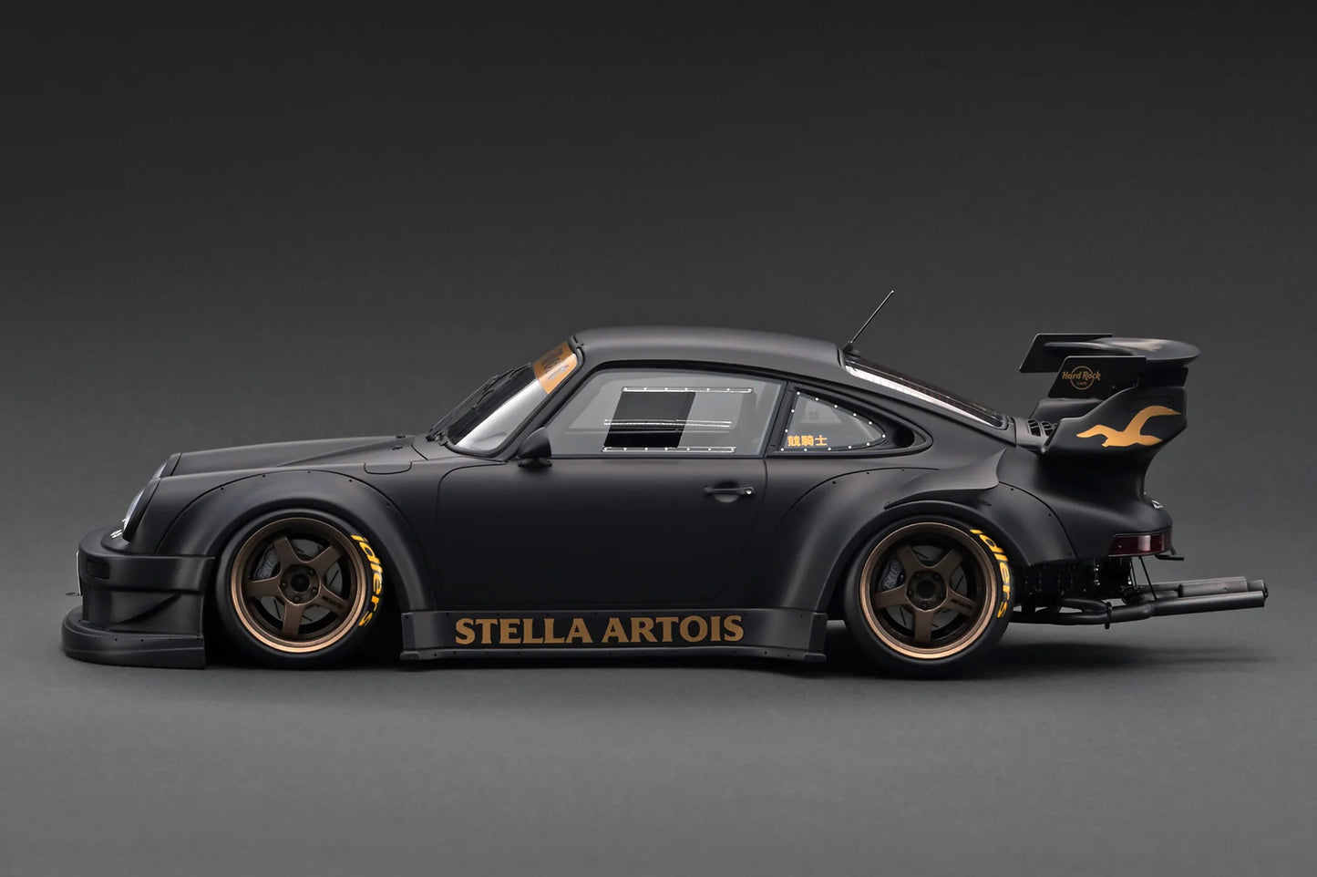 Ignition Model 1:18 RWB 930 Matte Black "Stella Artois"