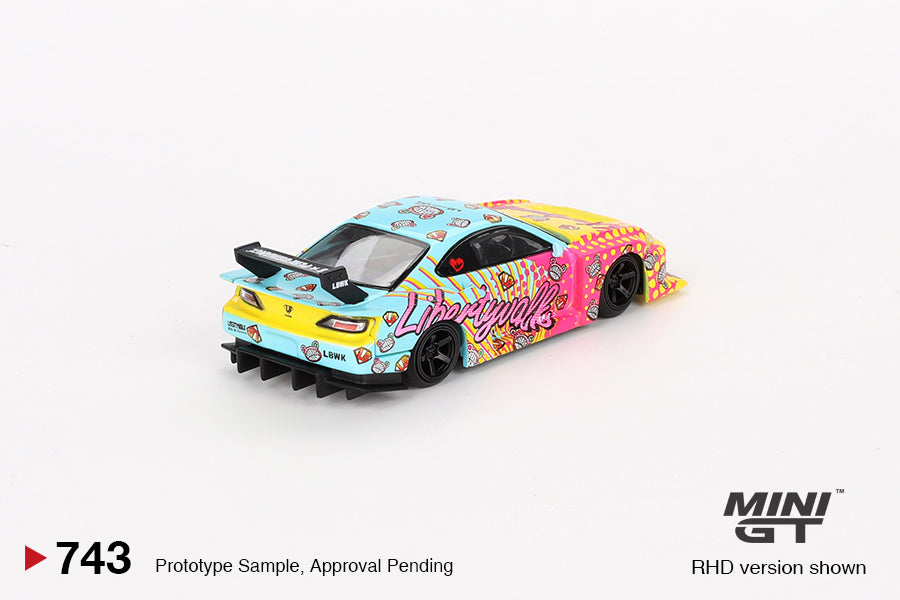 MiniGT #743 Nissan LB-Super Silhouette S15 SILVIA LBWK KUMA