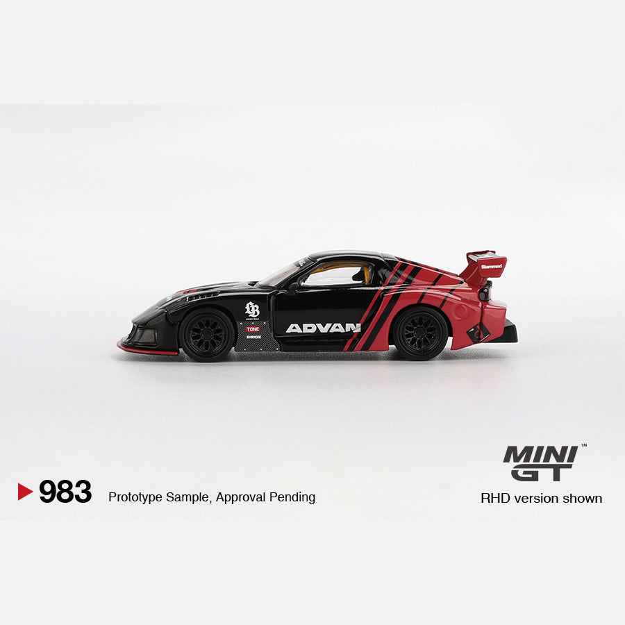 MiniGT #983 Mazda RX-7 LB-Super Silhouette Advan