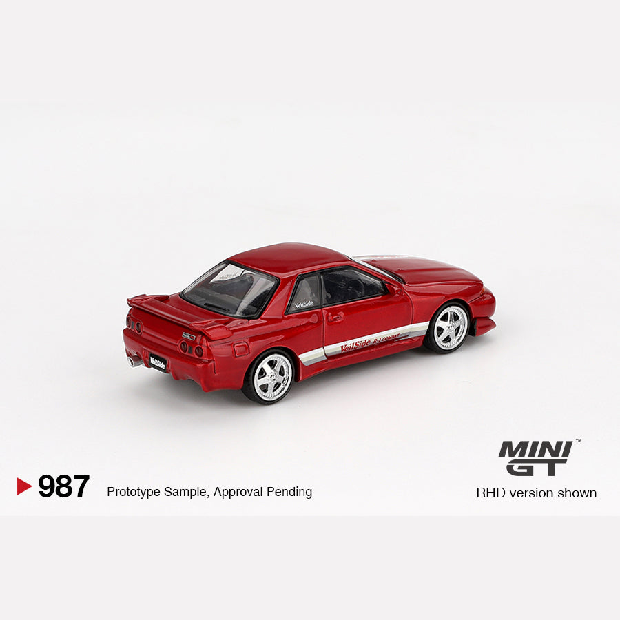 MiniGT #987 Nissan Skyline GT-R (R32) VeilSide Combat C-I Gem Red