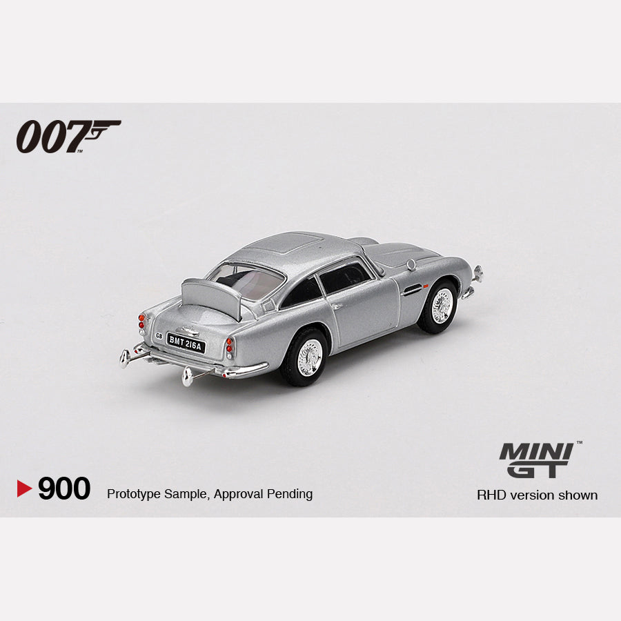 MiniGT #900 Aston Martin DB5 “Goldfinger”