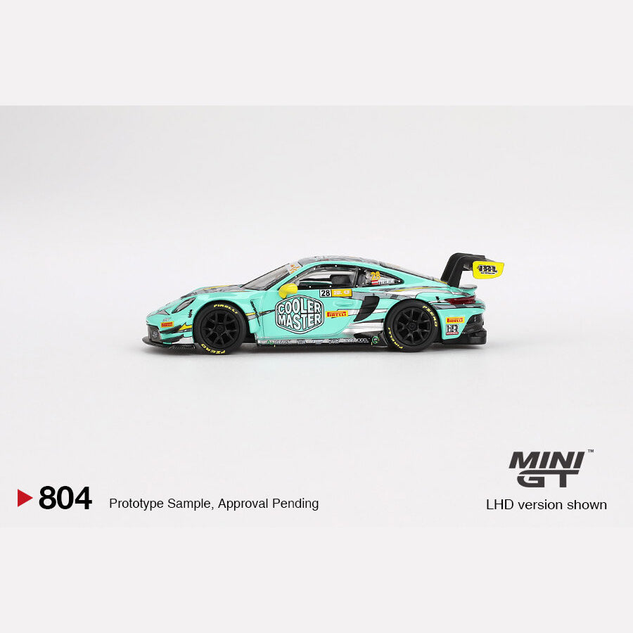 MiniGT #804 Porsche 911 GT3 R #28 HubAuto Racing 2023 FIA GT World Cup 70th Macau Grand Prix