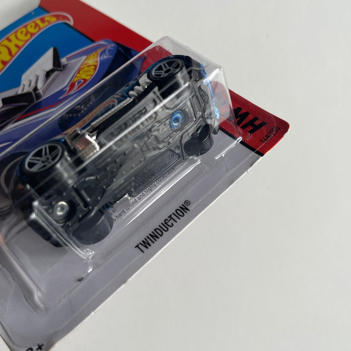 Hot Wheels Twinduction (Blue) Long Card (Damaged) HW Race 148/250 Treasure Hunt