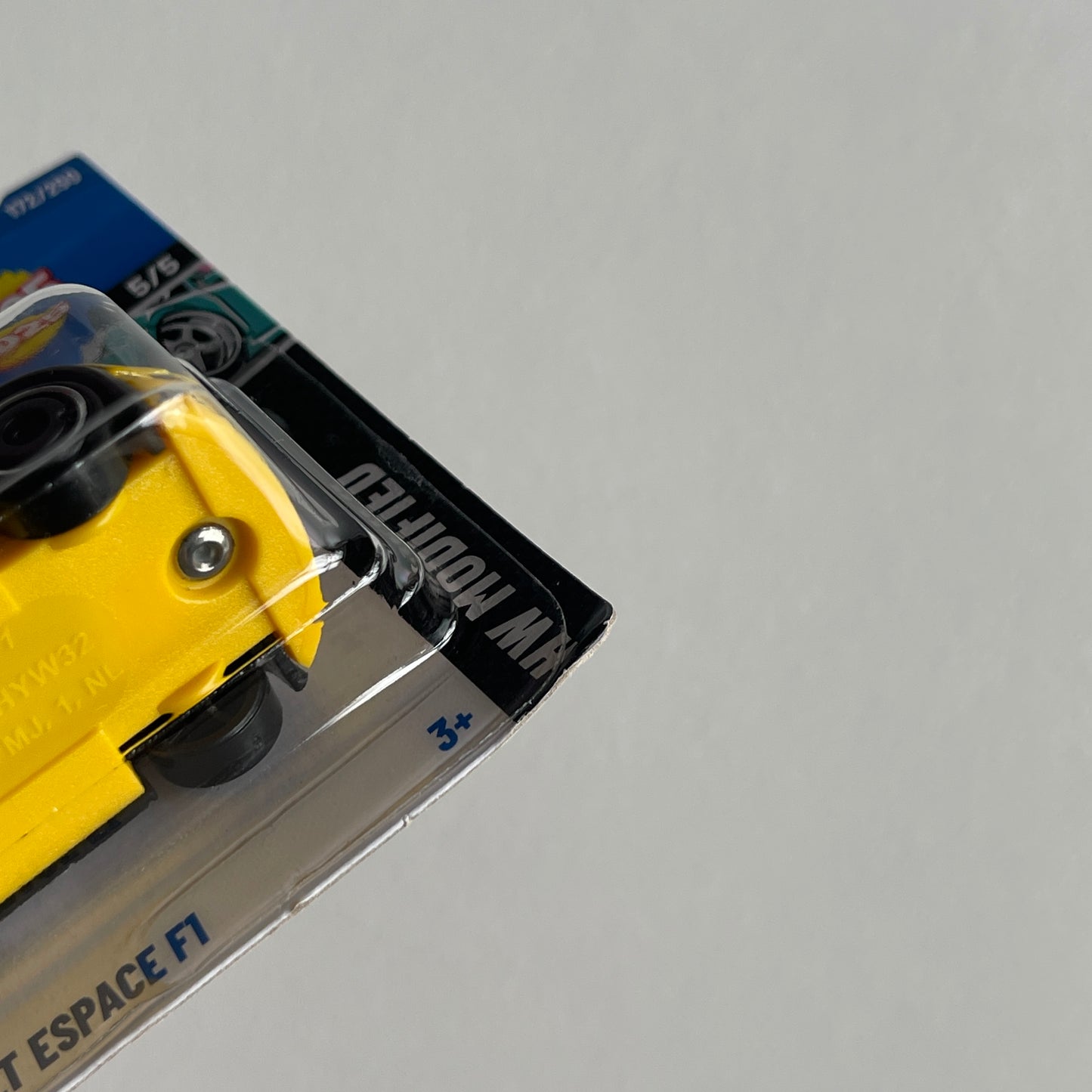 Hot Wheels Renault Espace F1 (Yellow/Black) Short Card (Damaged) HW Modified 172/250