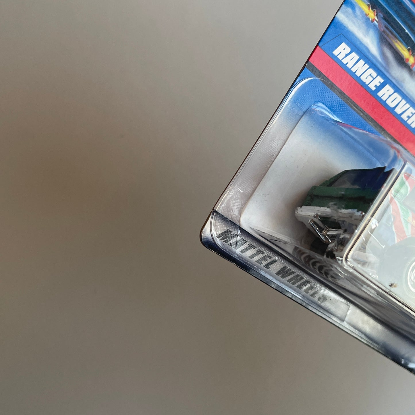 Hot Wheels Range Rover (Green) Long Card (Damaged)