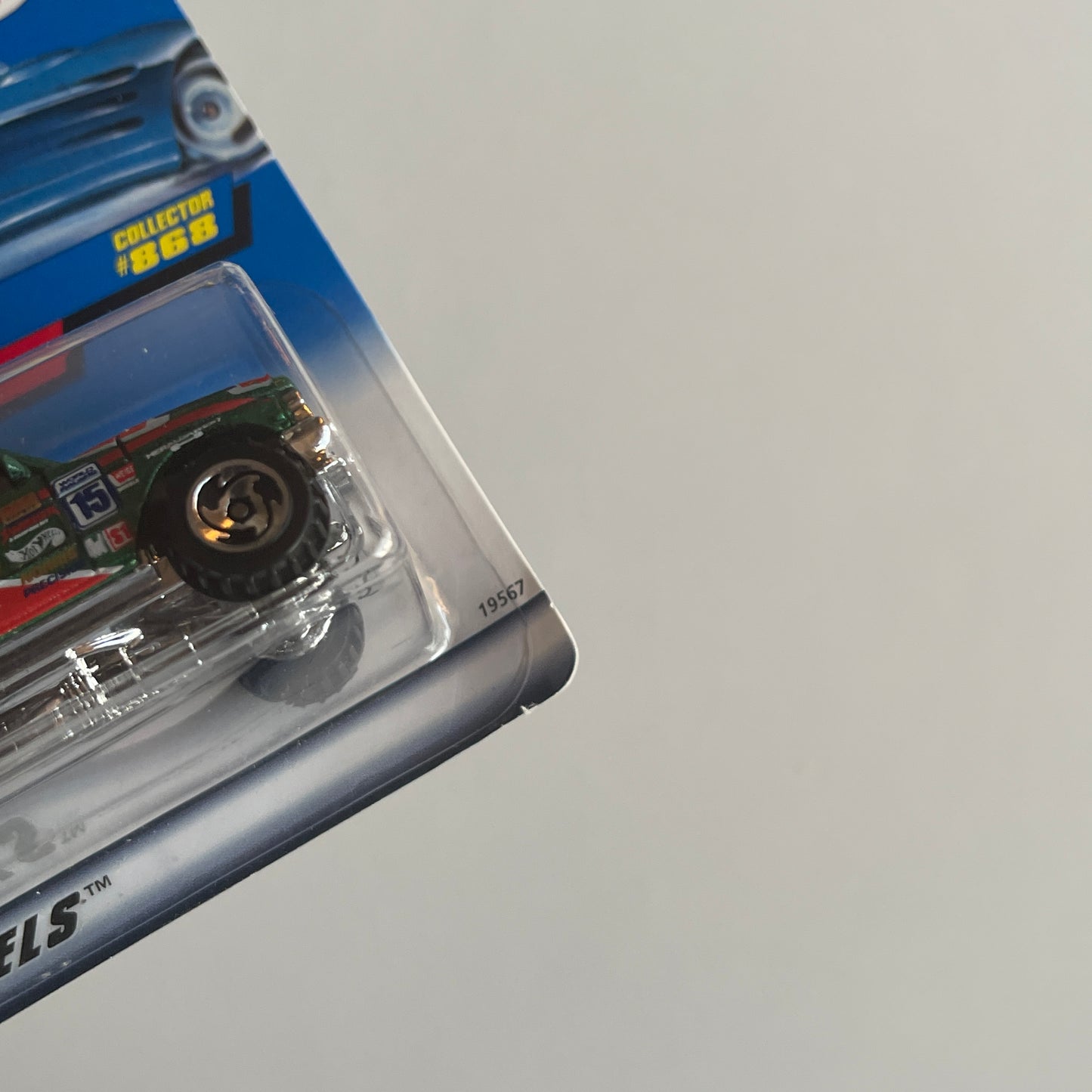 Hot Wheels Range Rover (Green) Long Card (Damaged)