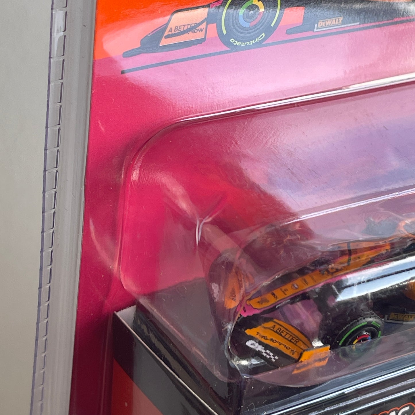 Tarmac McLaren MCL36 Japanese Grand Prix 2022 - Lando Norris (Damaged)