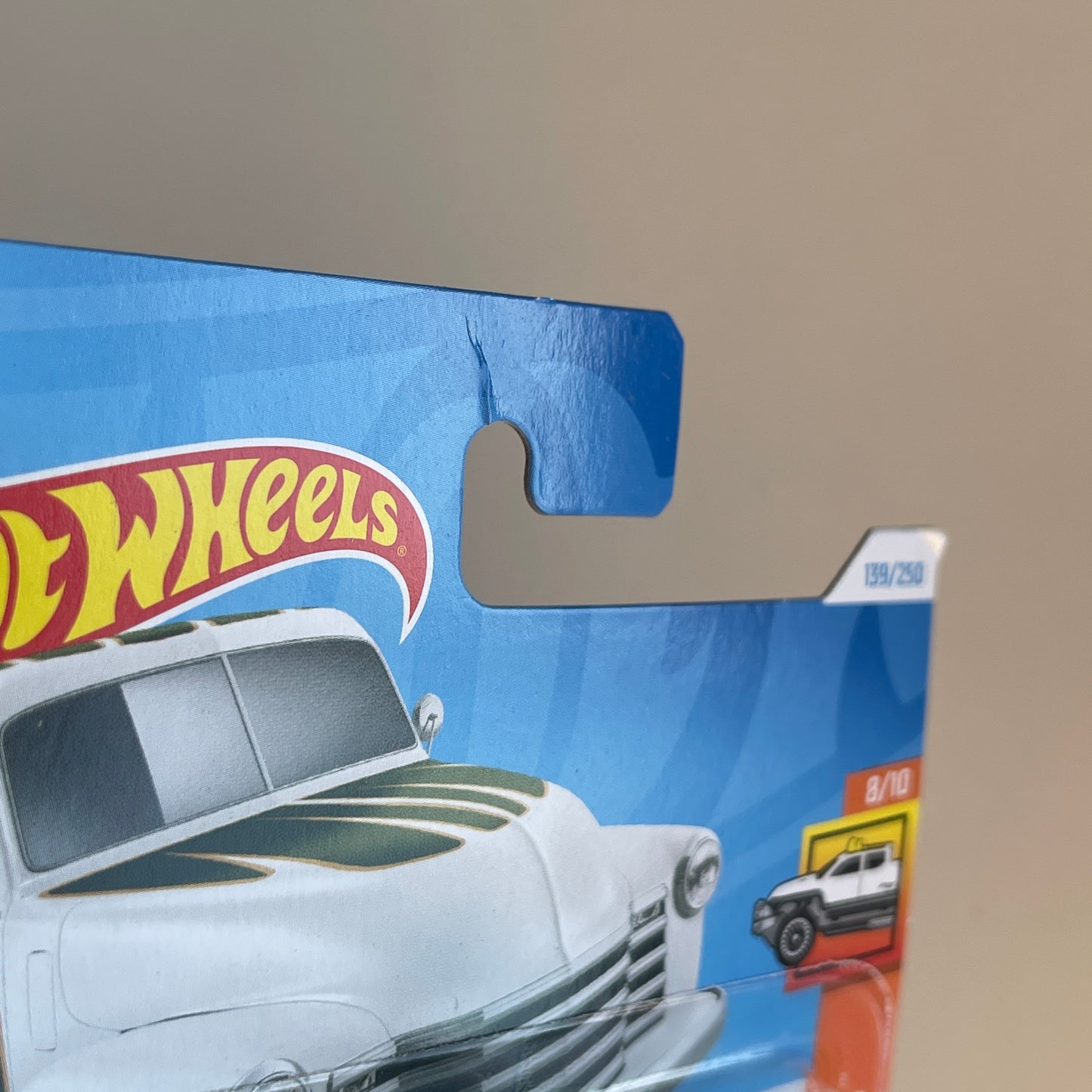 Hot Wheels '52 Chevy (White) Short Card (Damaged) HW Hot Trucks 139/250
