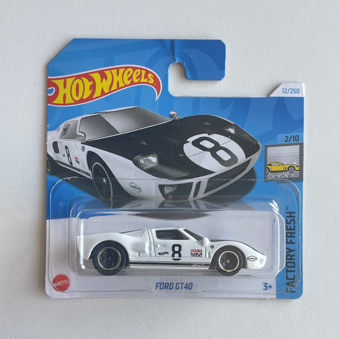 Hot Wheels Ford GT40 (White) Short Card (Damaged) Factory Fresh 12/250