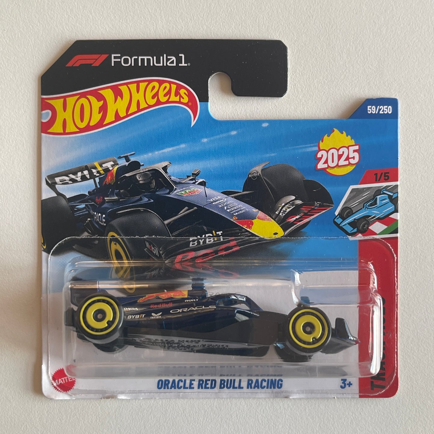 Hot Wheels Oracle Red Bull Racing (Navy) Short Card (Damaged) Track Aces 59/250