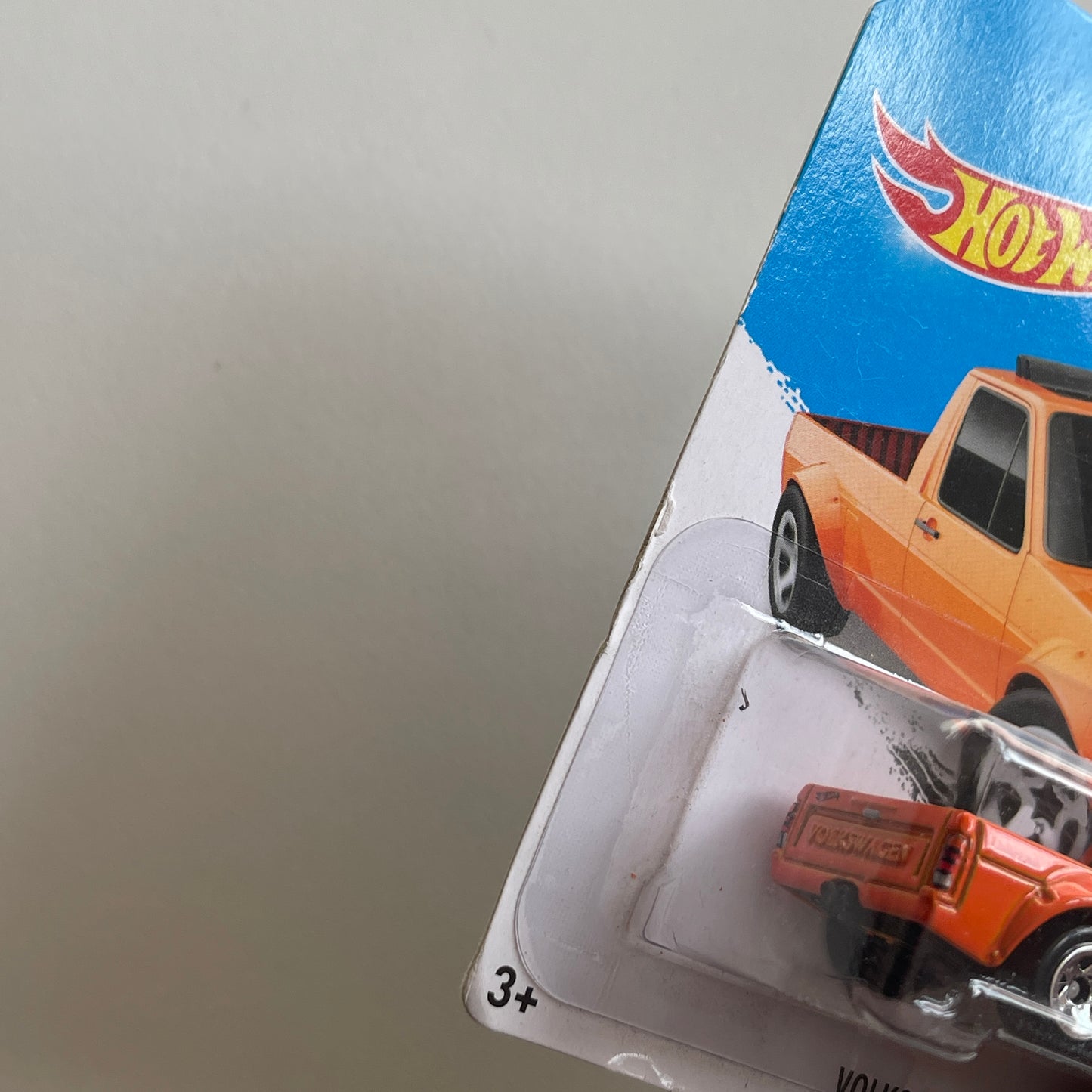 Hot Wheels Volkswagen Caddy (Orange) Short Card (Damaged) HW Off-Road 124/250
