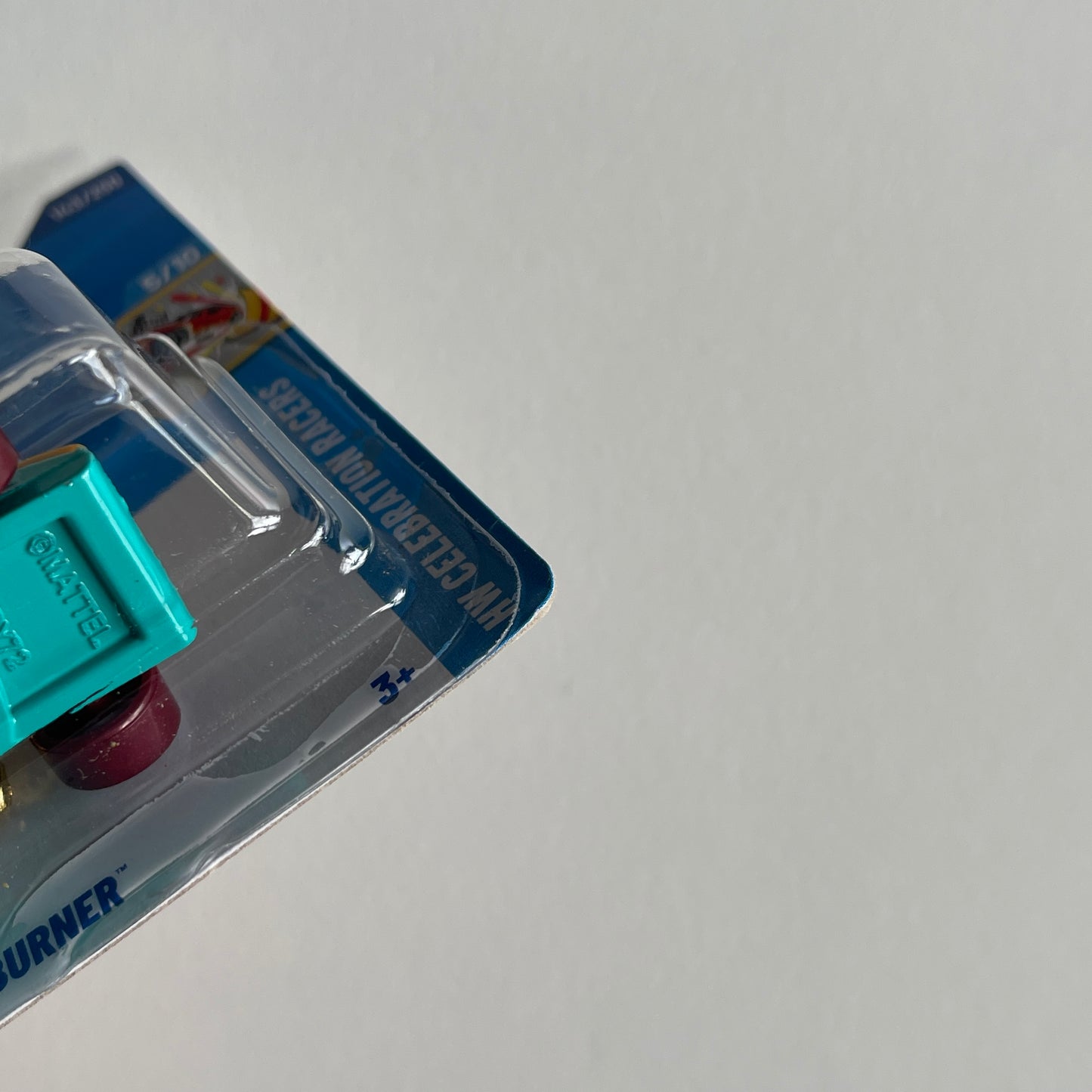 Hot Wheels Birthday Burner (Brown/White) Short Card (Damaged) HW Celebration Racers 143/250 Treasure Hunt