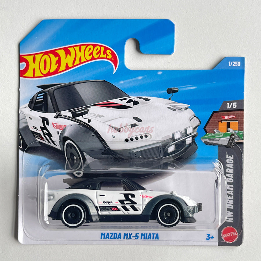 Hot Wheels Mazda MX-5 Miata (White) Short Card HW Dream Garage 1/250