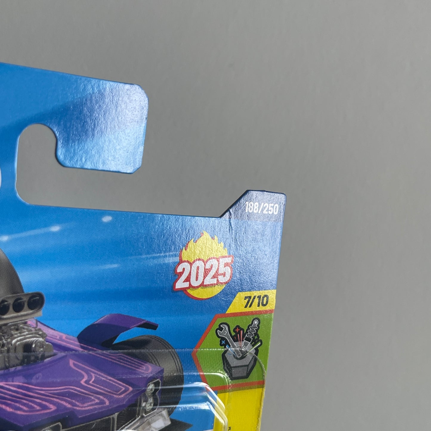 Hot Wheels Magic 8 Ball Decidedly Go (Purple) Short Card (Damaged) Experimotors 188/250