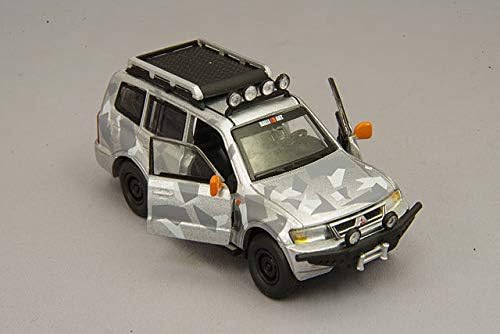 BM Creations - 2001 Mitsubishi Pajero RHD Ice Pack