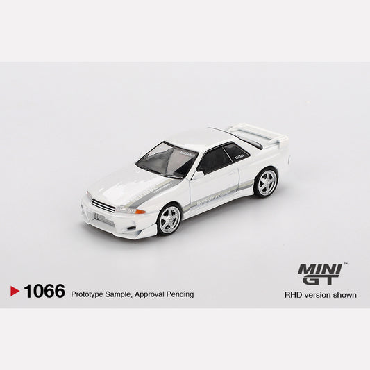 MiniGT #1066 Nissan Skyline GT-R (R32) VeilSide Combat C-I White