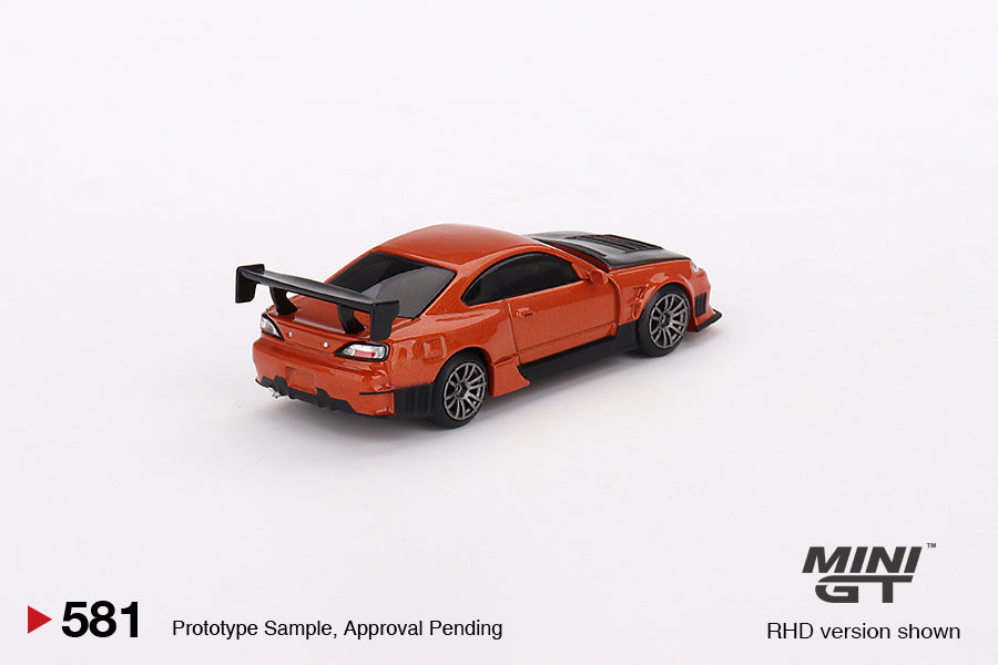 MiniGT 581 Nissan Silvia S15 D-MAX Metallic Orange