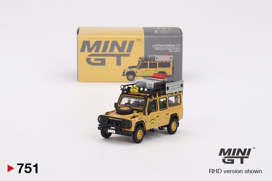 MiniGT #751 Land Rover Defender 110 1989 Camel Trophy Amazon Team Japan