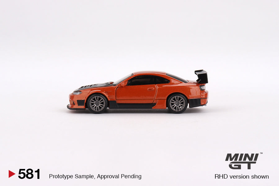 MiniGT 581 Nissan Silvia S15 D-MAX Metallic Orange