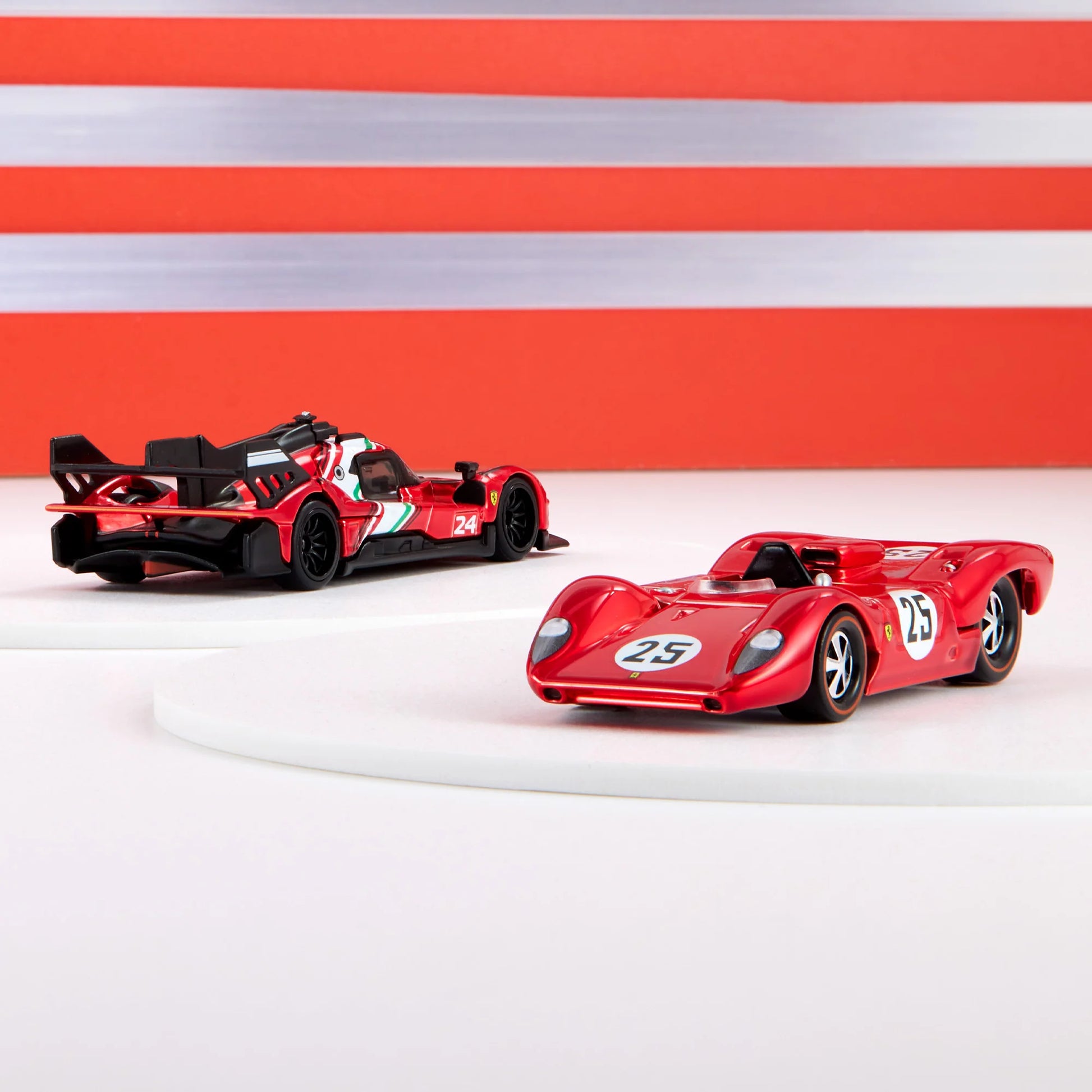 Hot Wheels x Ferrari Heritage RLC限定 Hot Wheels x Ferrari Heritage Set | Mattel Creations