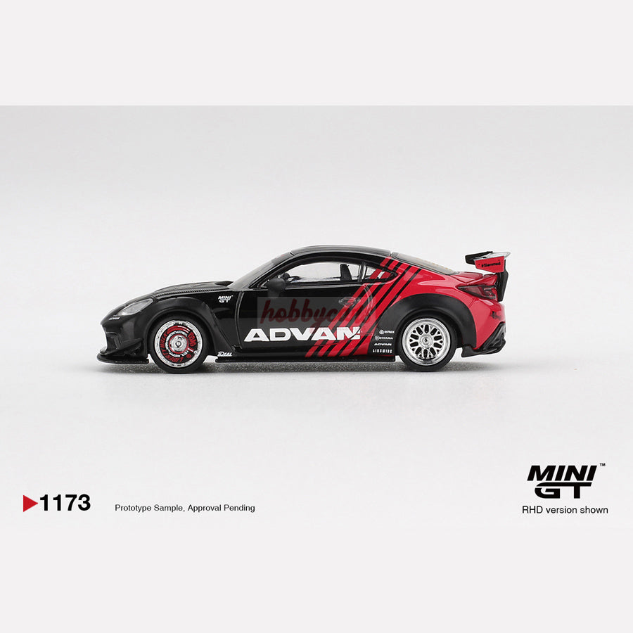 MiniGT #1173 Toyota GR86 LB Nation Advan (RHD)