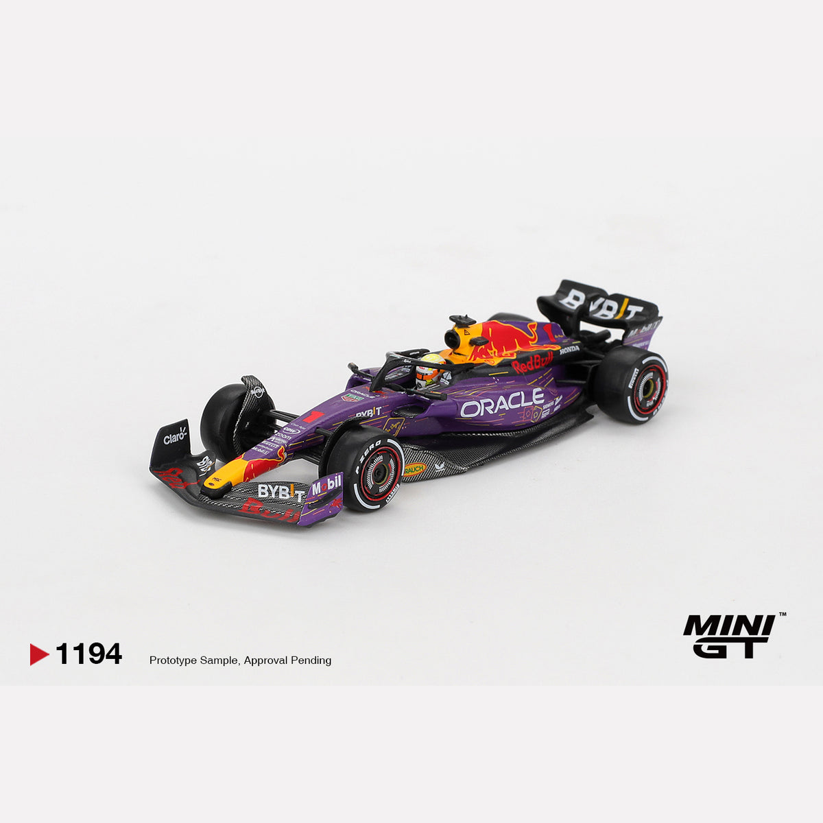 MiniGT #1194 Oracle Red Bull Racing RB19 #1 Max Verstappen 2023 F1 2023 Las Vegas GP Winner