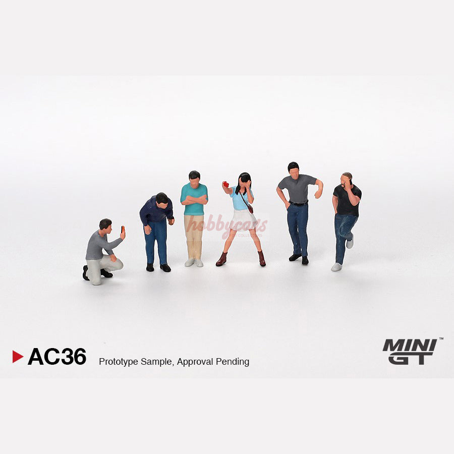 MiniGT AC36 Figurine: Car Enthusiasts