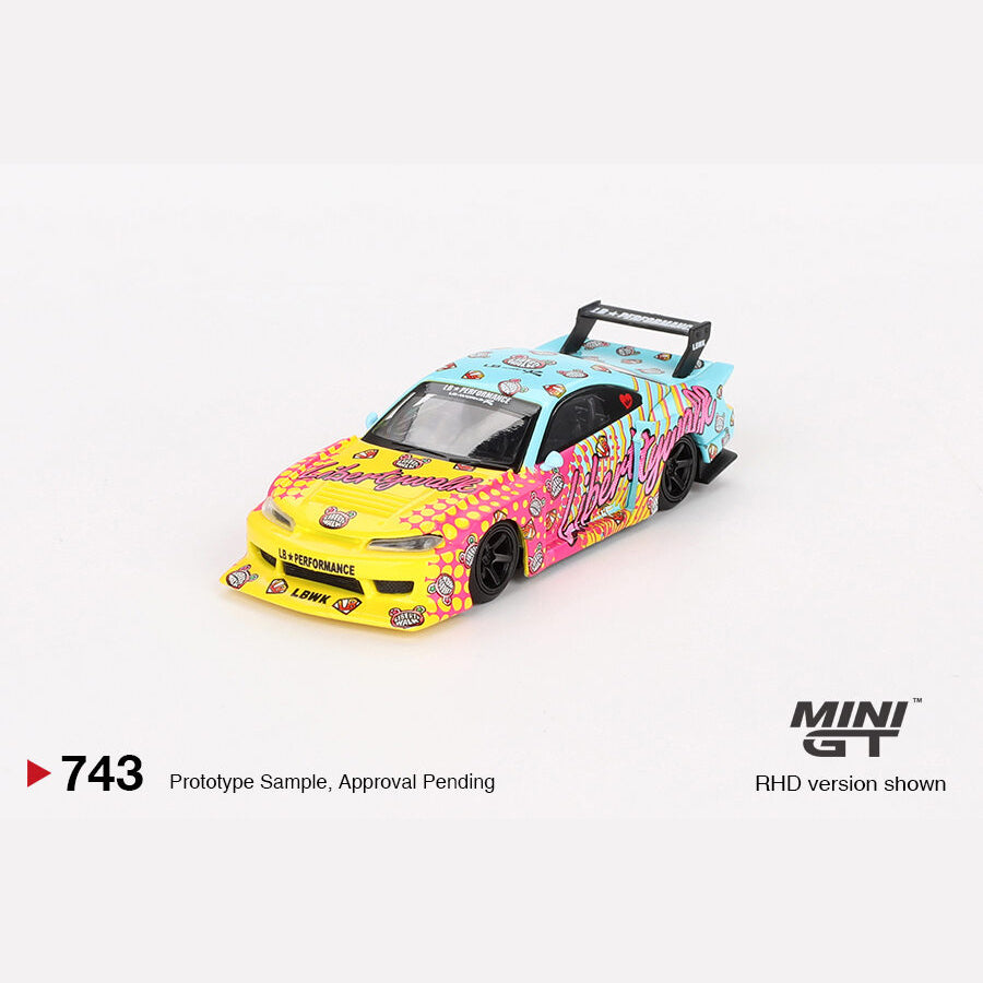 MiniGT #743 Nissan LB-Super Silhouette S15 SILVIA LBWK KUMA – Hobby Cars