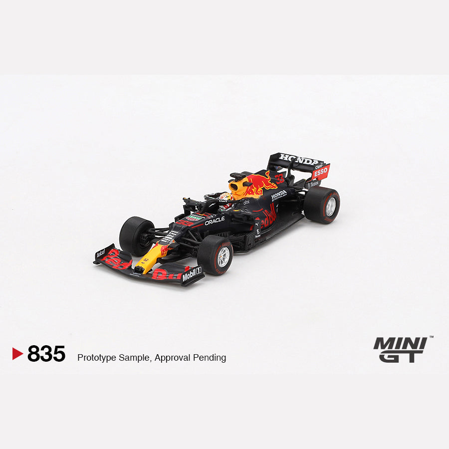 MiniGT #835 Red Bull RB16B #33 Max Verstappen 2021 Abu Dhabi Grand Prix Winner