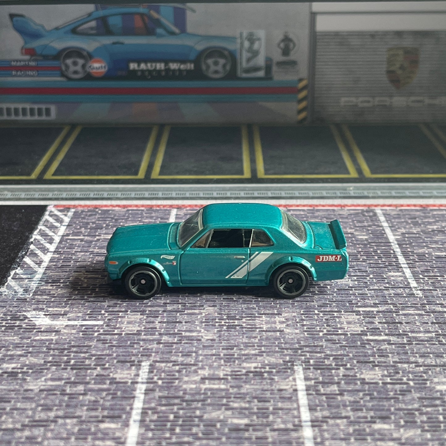 Hot Wheels Loose Nissan Skyline HT 2000GT-X (Green)