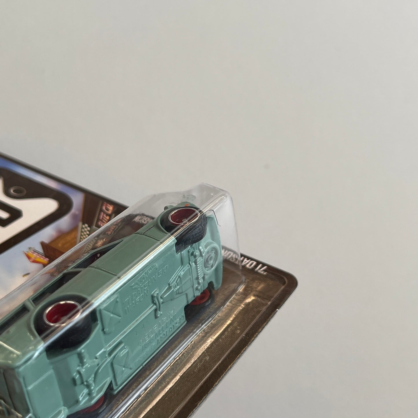 Hot Wheels Boulevard '71 Datsun Bluebird 510 Wagon (Damaged)