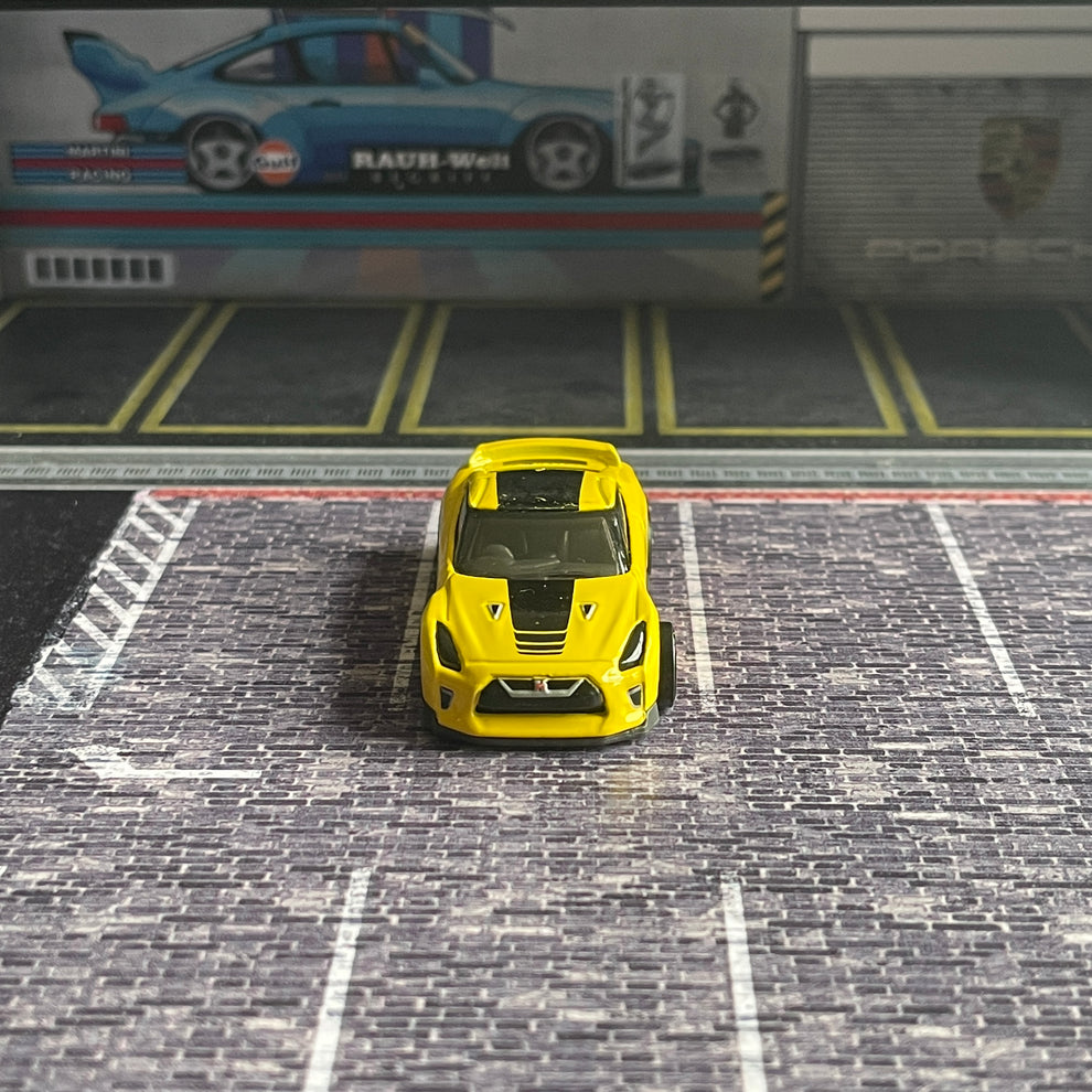 Hot Wheels Loose '17 Nissan GTR (R35) Yellow (Damaged) – Hobby Cars