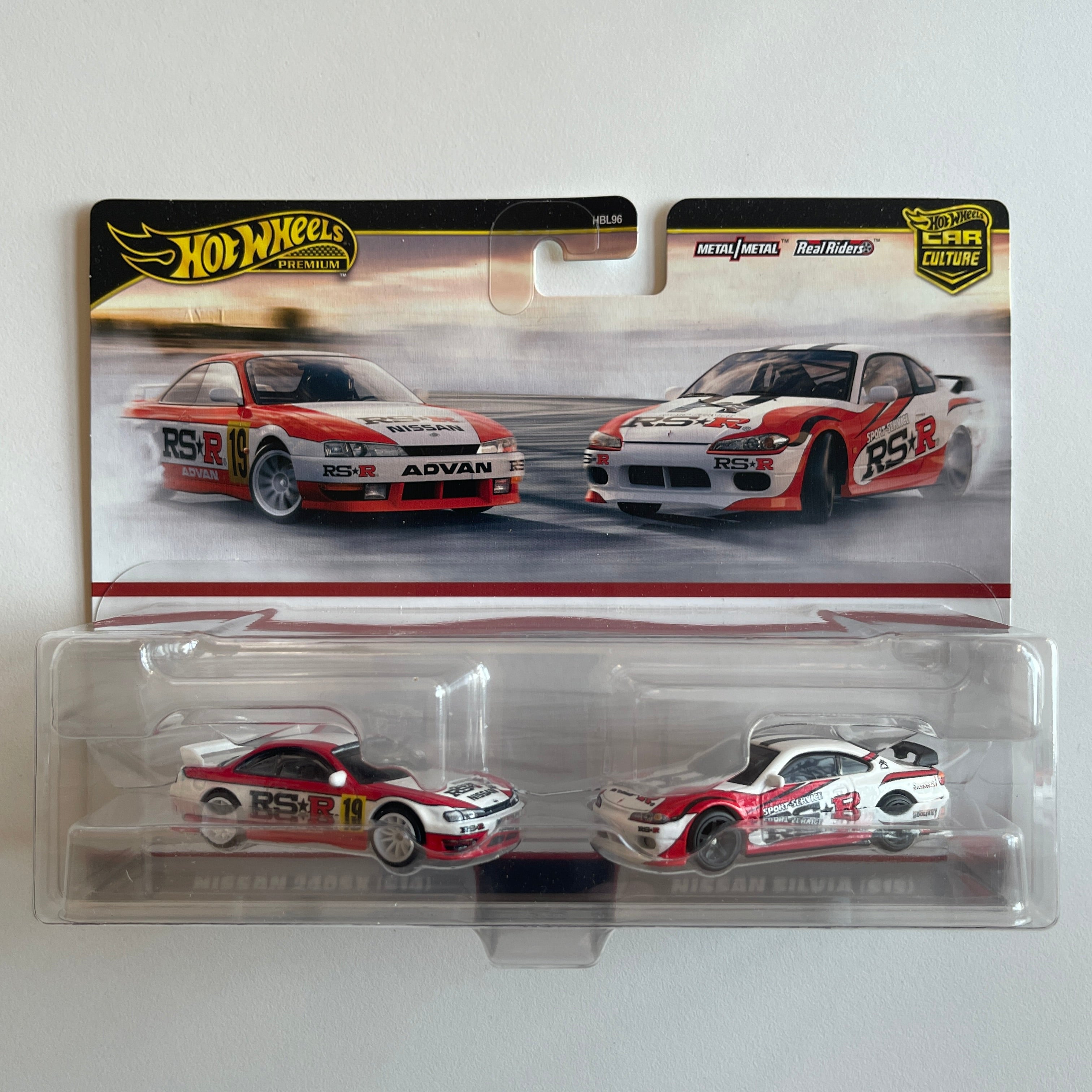 Hot Wheels 2 Twin Pack Nissan 240SX S14 Nissan Silvia S15 Damaged