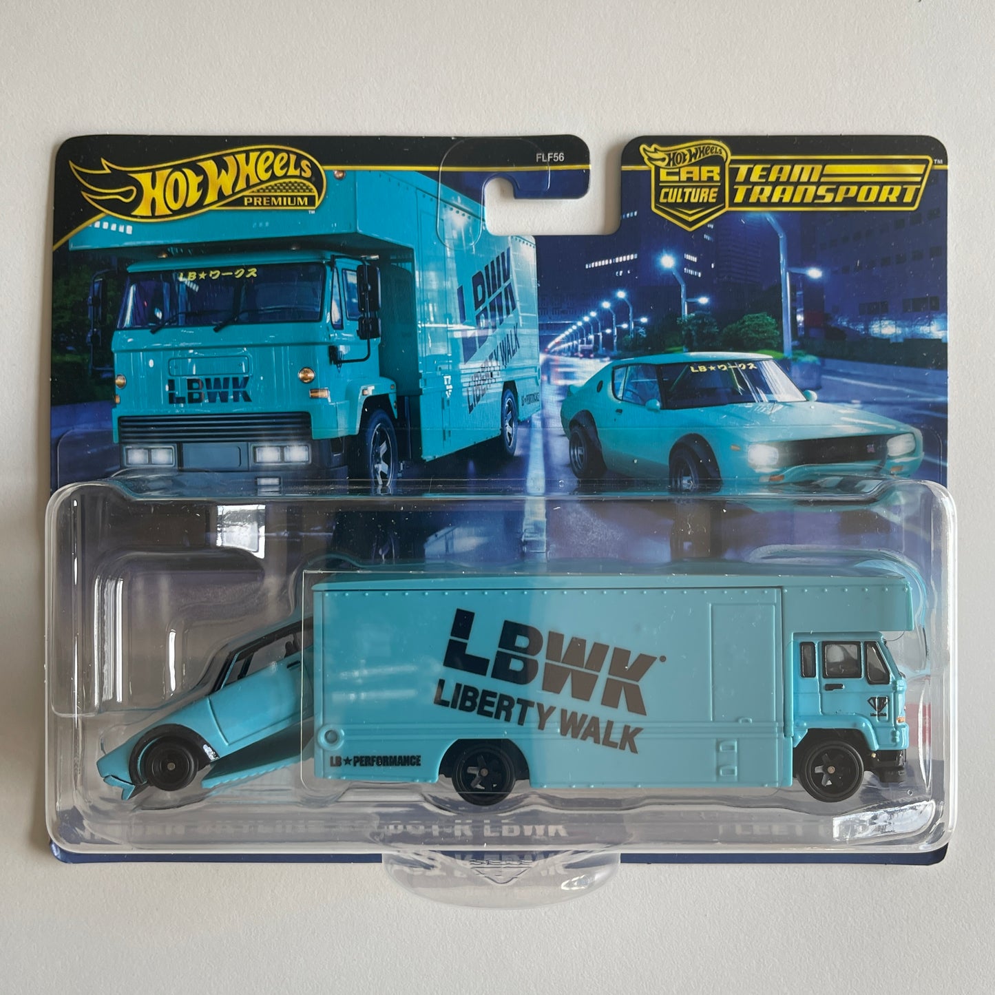 Hot Wheels Team Transport #69 Nissan Skyline 2000GT-R LBWK (Damaged)