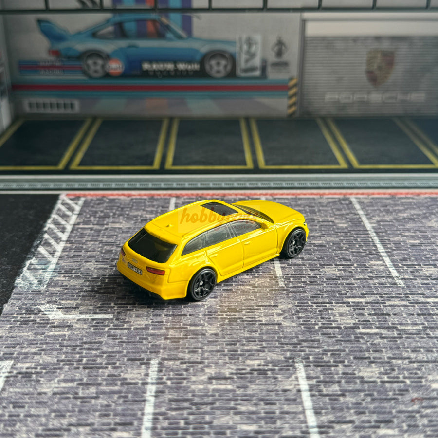 Hot Wheels Loose '17 Audi RS 6 Avant (Yellow)