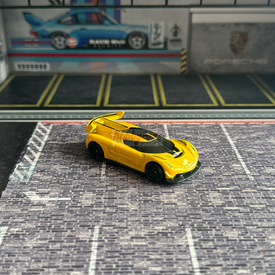 Hot Wheels Loose 2020 Koenigsegg Jesko (Yellow)