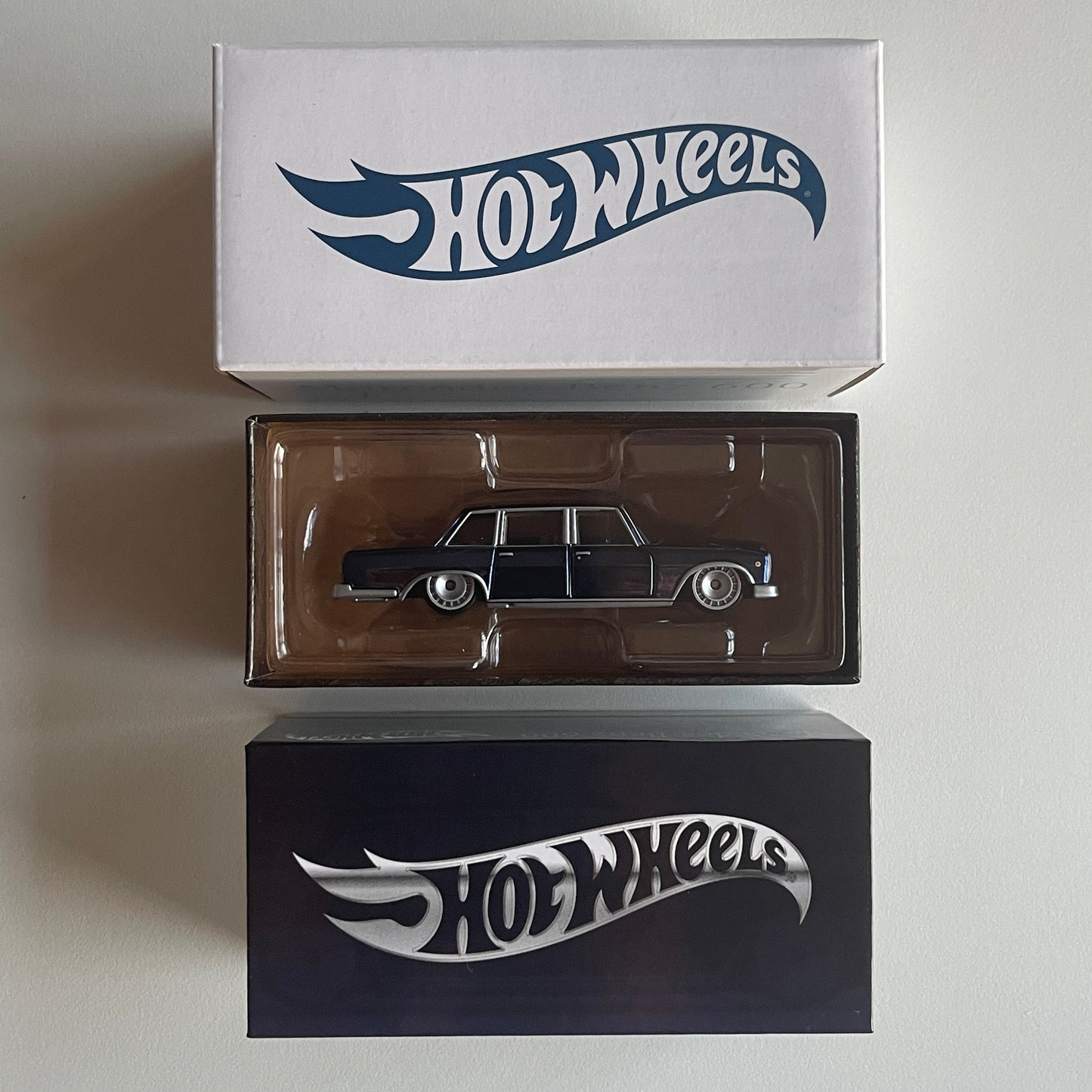 Hot Wheels Collectors 2025 RLC Exclusive 1964 Mercedes-Benz 600 (Navy Blue)