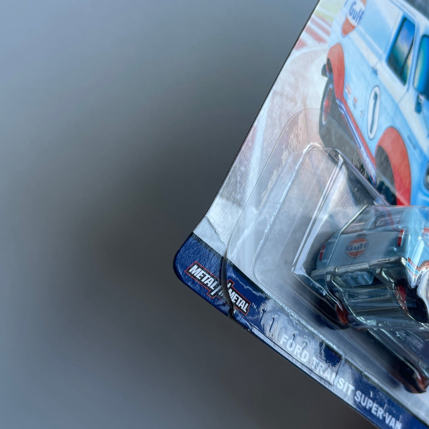 Hot Wheels [2018 Cargo Carriers] Ford Transit Super Van (Damaged)