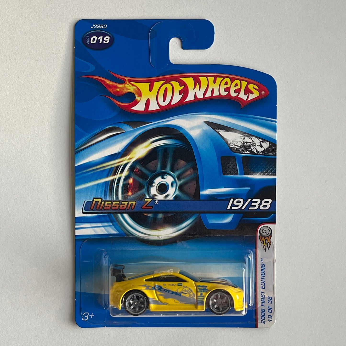 Hot Wheels Nissan Z (Yellow) Long Card 2006 First Editions 19/38