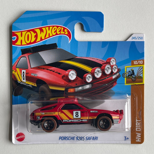 Hot Wheels Porsche 928S Safari (Red) Short Card (Damaged) HW Dirt 245/250