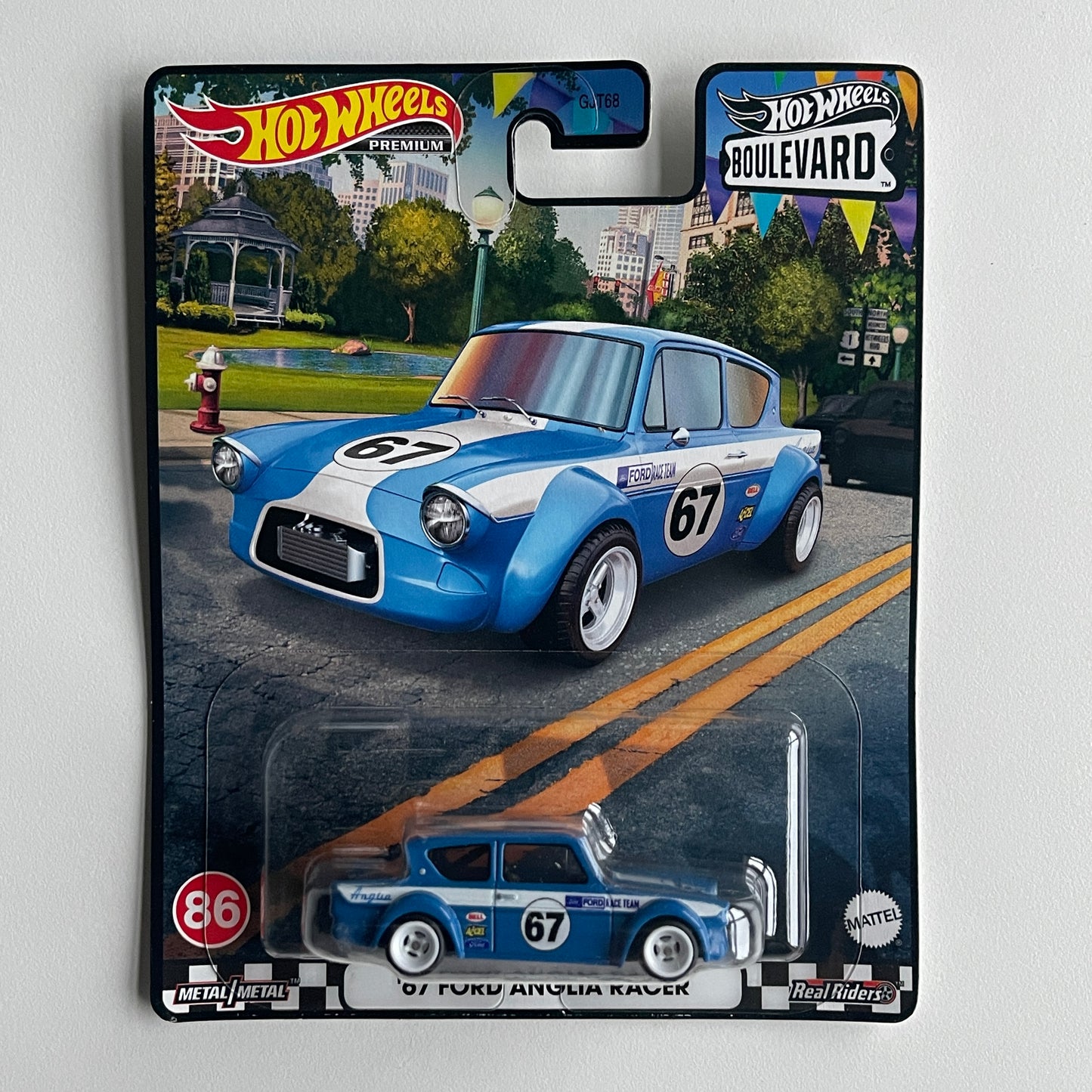 Hot Wheels Boulevard #86 '67 Ford Anglia Racer (Damaged)