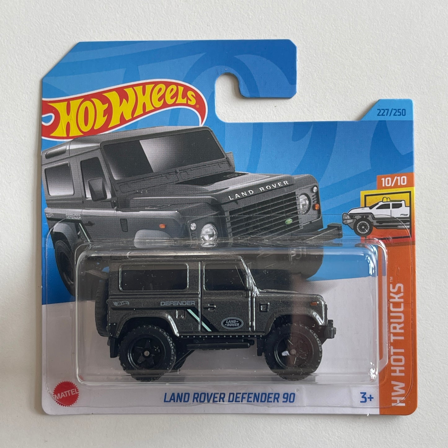 Hot Wheels Land Rover Defender 90 (Grey) Short Card HW Hot Trucks 227/250