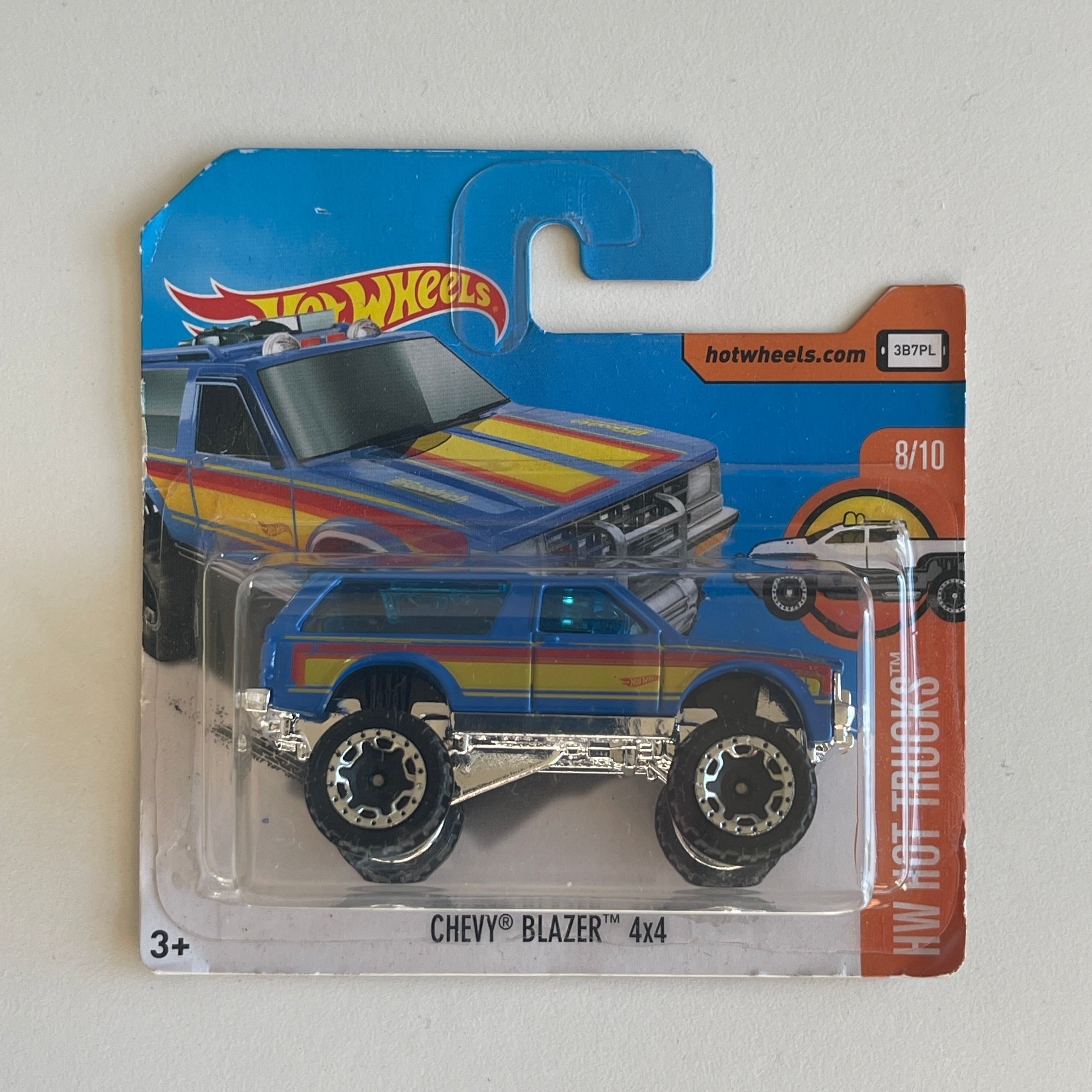 Hot Wheels Chevy Blazer 4x4 Blue Short Card Damaged HW Hot Trucks 34 365