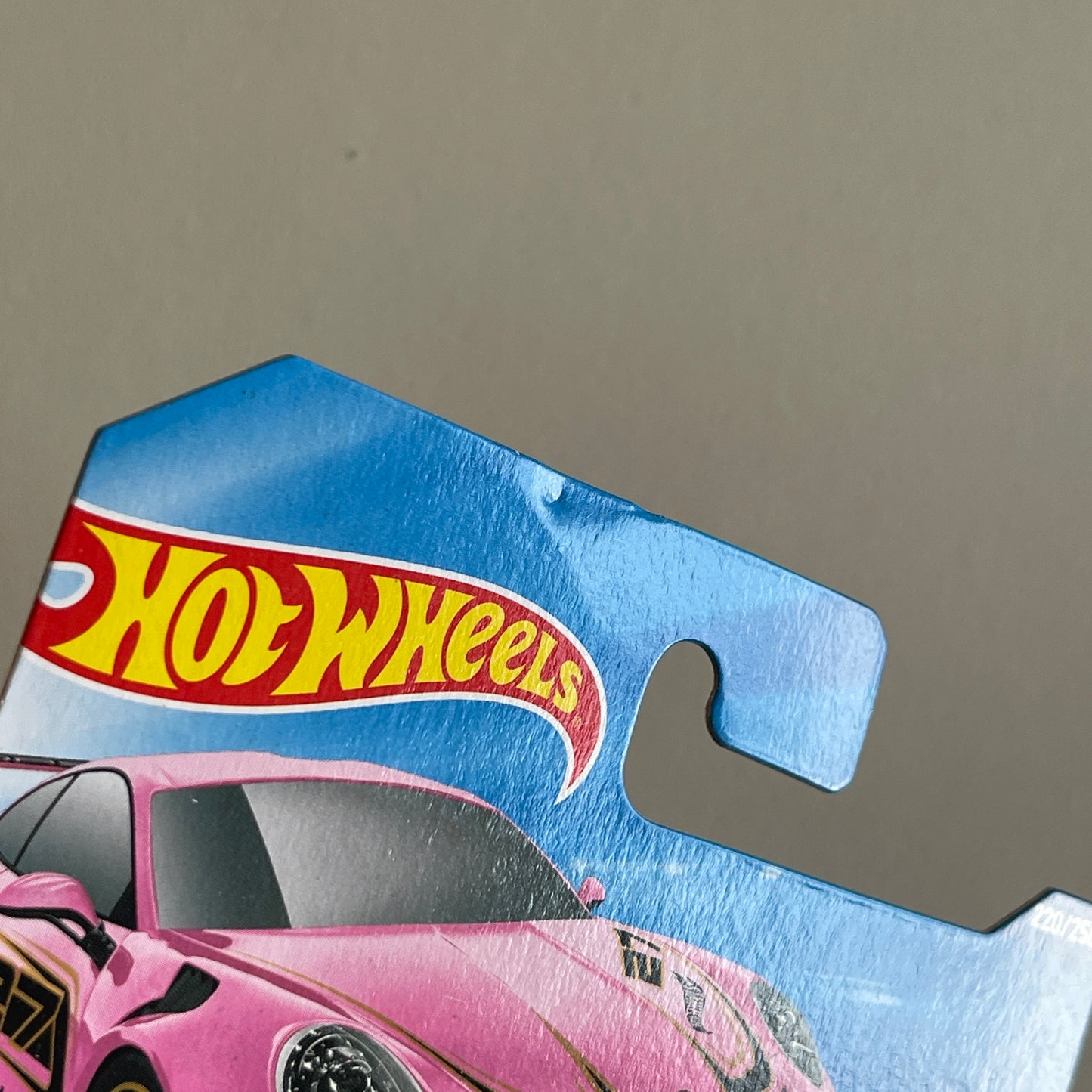 Hot Wheels Porsche 911 GT3 RS (Pink) Short Card (Damaged) Then And Now 220/250
