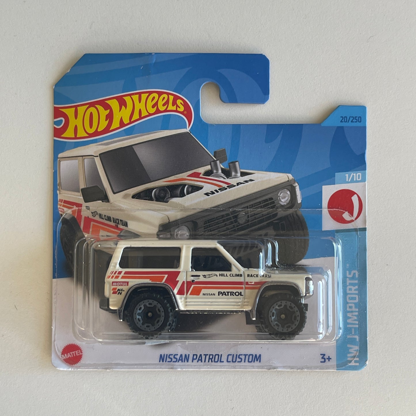 Hot Wheels Nissan Patrol Custom (Beige) Short Card (Damaged) HW J-Imports 20/250