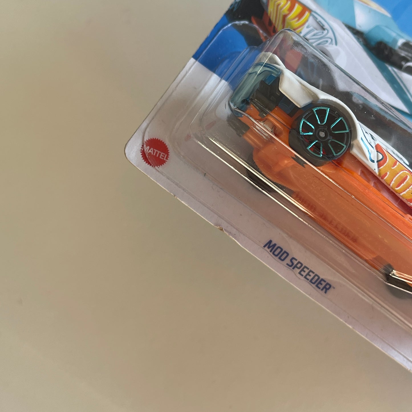 Hot Wheels Netflix Mod Speeder (White) Short Card (Damaged) HW Modified 10/250