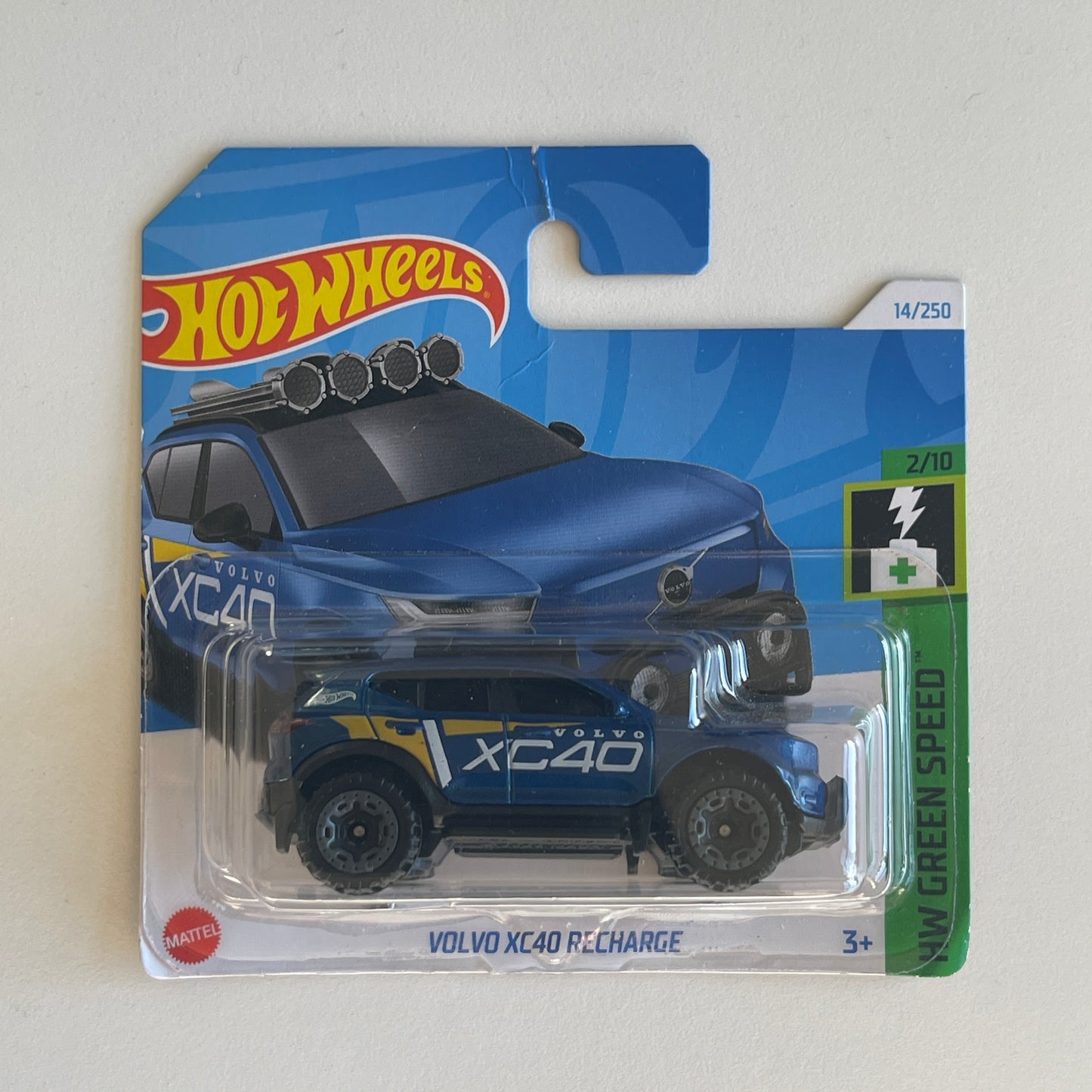 Hot Wheels Volvo XC40 Recharge (Blue) Short Card (Damaged) HW Green Speed 14/250