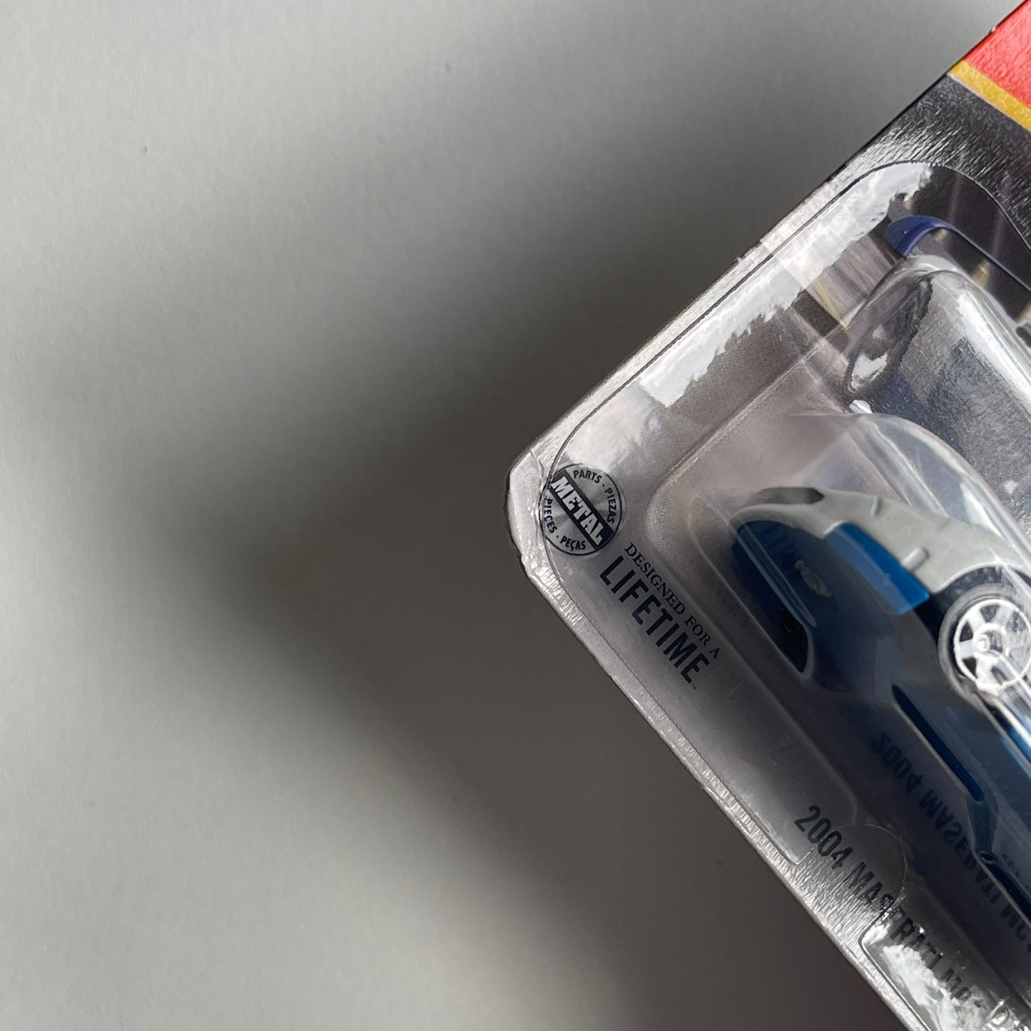 Matchbox 2004 Maserati MC12 White (Damaged)